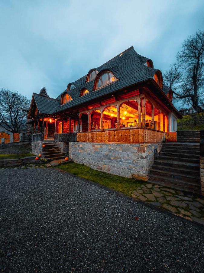 Poieni 39 Villa Poienile Izei Exterior photo